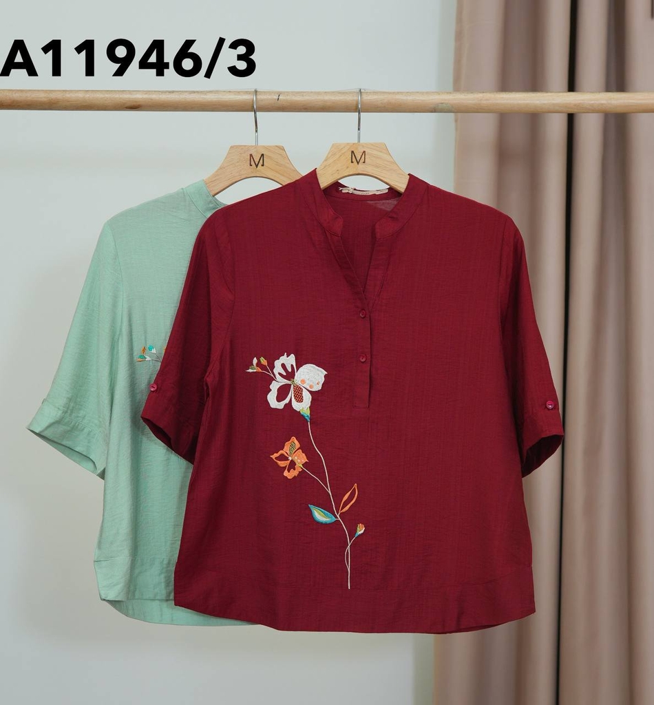 M-Collection - Áo Cổ Trụ Thêu Hoa Vạt Bầu Lụa Hàn - A11946LW01