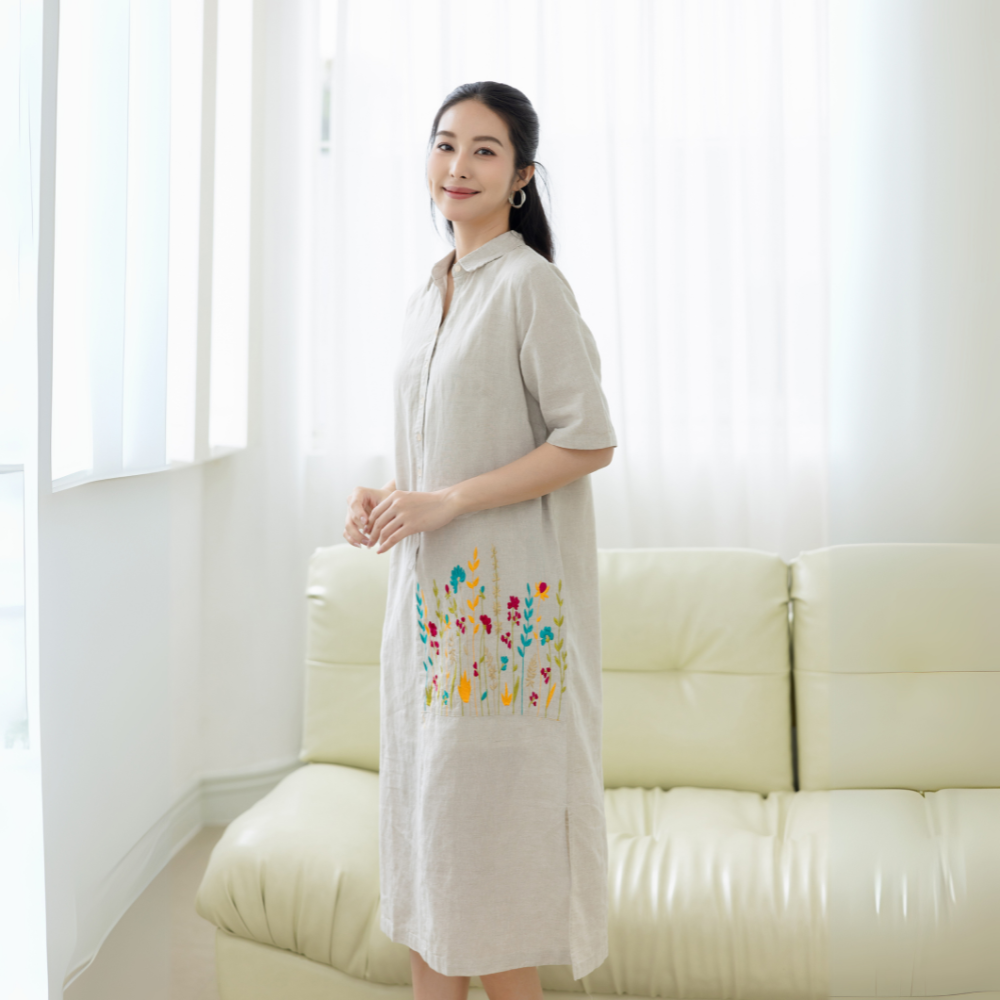 Đầm Sơ Mi Thêu Swanlake - D11297LW04