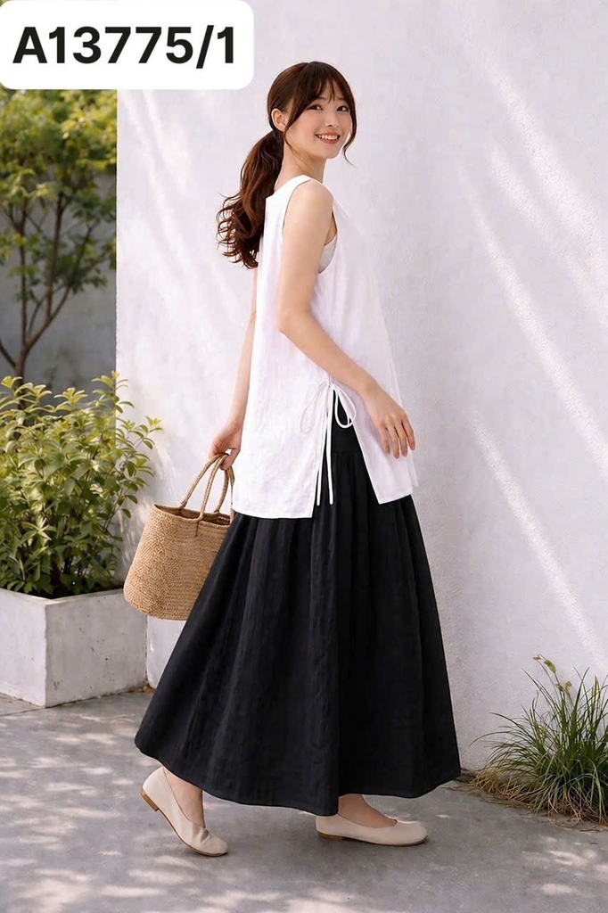 SWANLAKE | Áo Kiểu Nữ Vải Linen Tơ Sát Nách Dáng Dài Cổ Tròn Xẻ Tà Dây Thắt Nơ Dạo Phố Hè A13775LW01