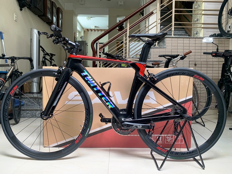 Xe đạp thể thao Road bike tay lái ngang TWITTER R5 2023 Khung full