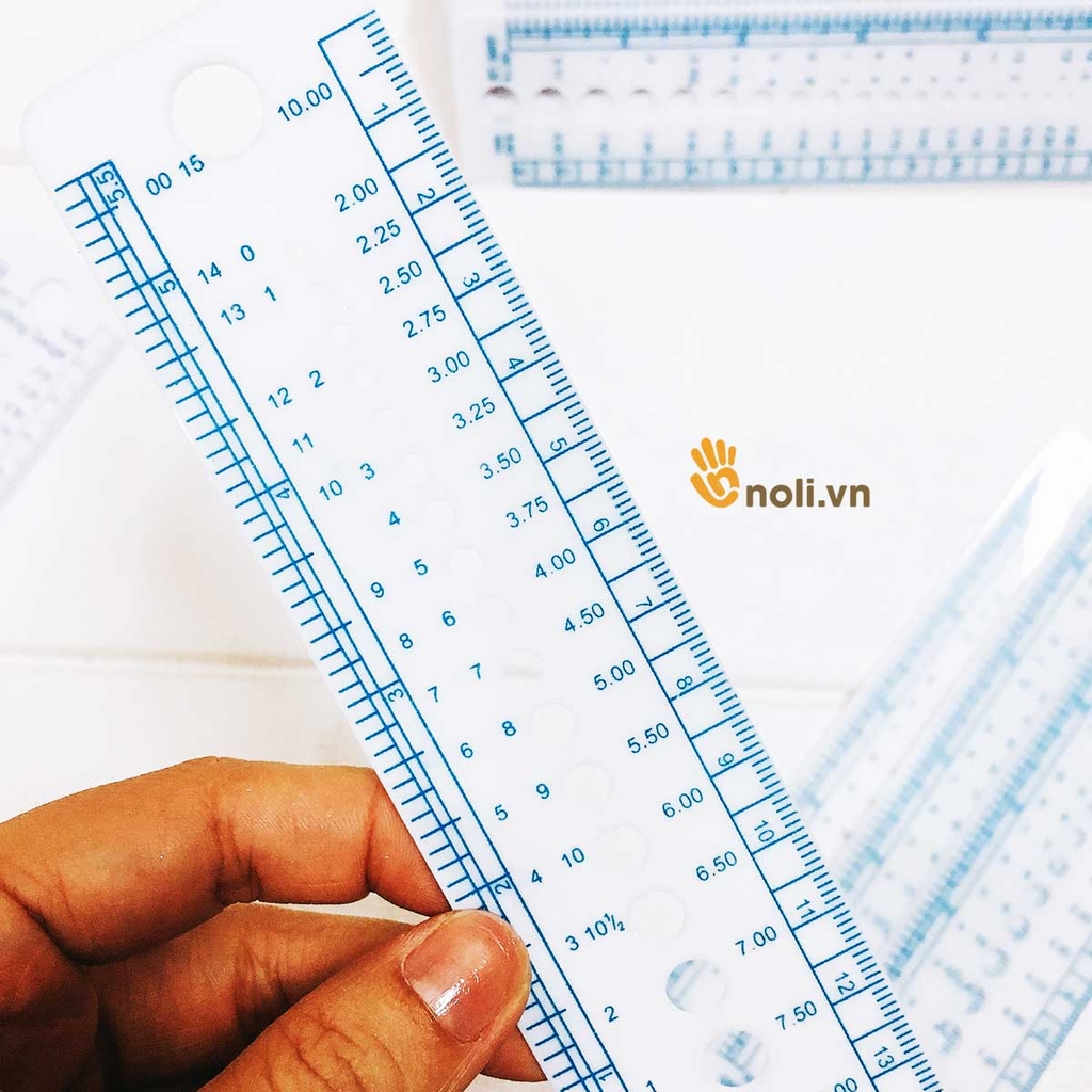 Measure the size of wool yarn, crochet needle ennolivn