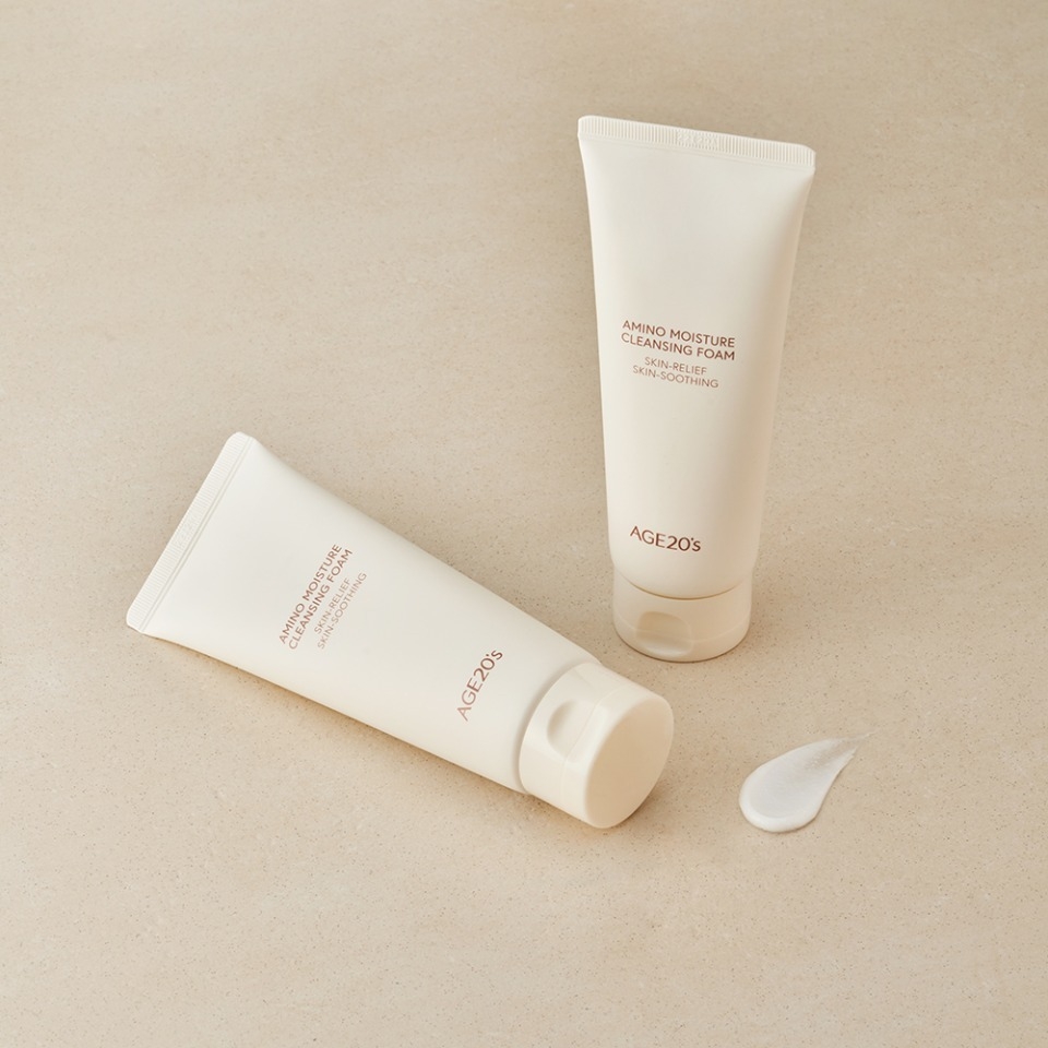 Minisize 20ml - Sữa rửa mặt Age 20's Amino Moisture Cleansing Foam cung cấp độ ẩm cho da mềm mịn
