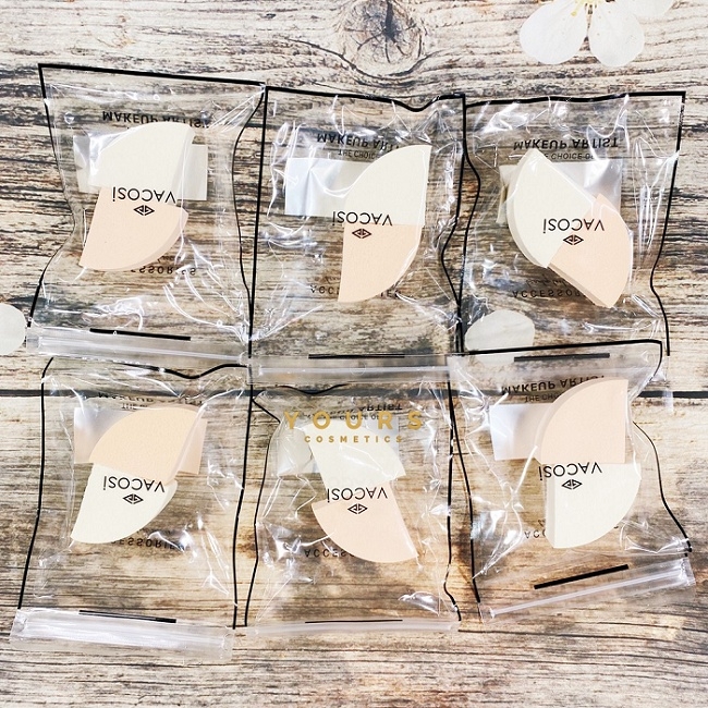 Bông Phấn Ướt Vacosi QUARTER SPONGE 2PCS Tam Giác Vuông BP11 (Bịch 2 Cái)