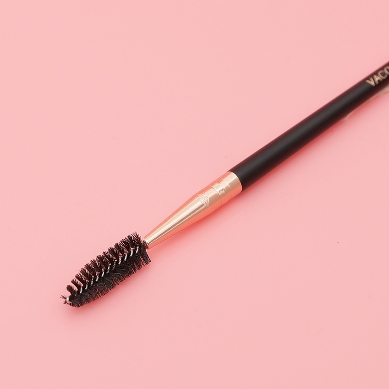 Cọ mi cuốn xoắn Vacosi Brow & Lash Brush BR03 không bị vón cục , cho đôi mi cong tơi tự nhiên