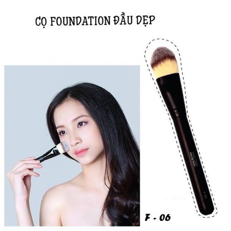 Cọ tán nền đầu dẹt bản nhỏ Vacosi Foundation Brush F06 - cọ đánh kem nền trang điểm cao cấp Hàn Quốc