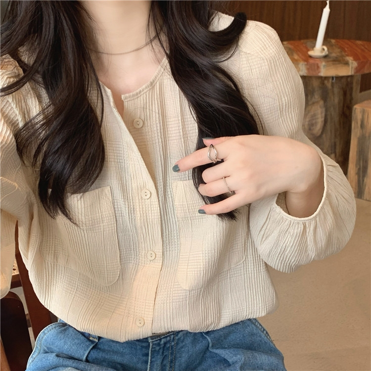 Áo sơ mi cổ tròn màu mơ sữa mới nhẹ nhàng cho nữ