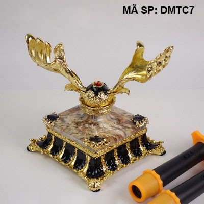 Đế cắm micro DMTC