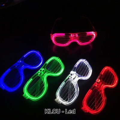 Kính đèn led KLCU