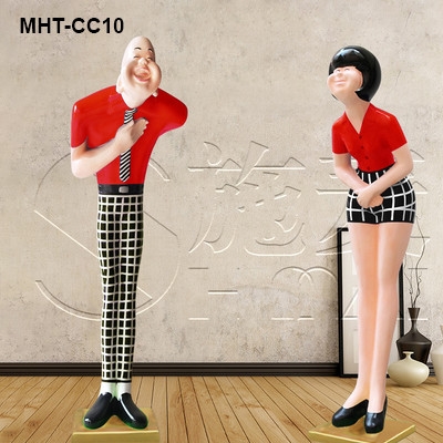 Tượng người cúi chào khách cao cấp MHTCC