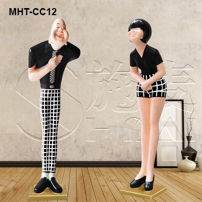 Tượng người cúi chào khách cao cấp MHTCC