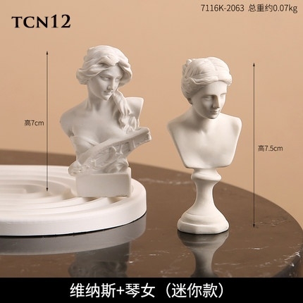 Tượng composite điêu khắc chân dung TCN