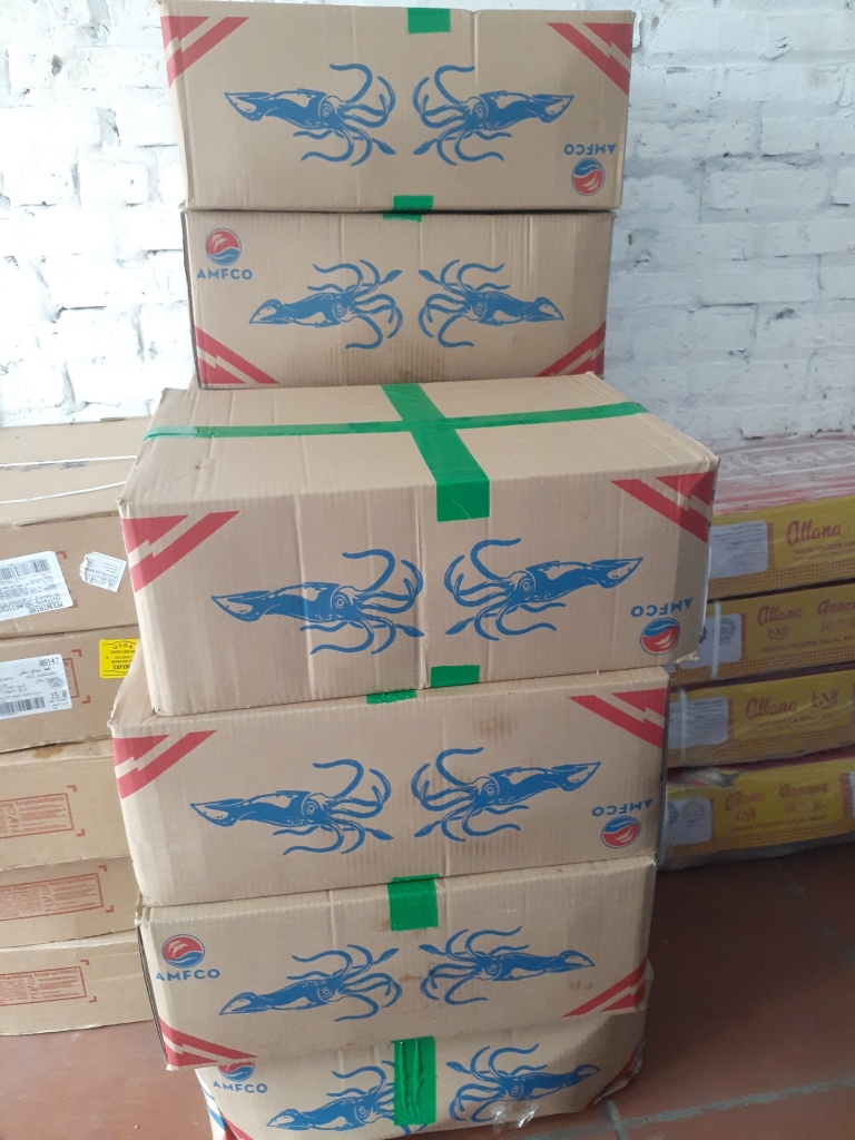 Mực ống nguyên con làm sạch cấp đông IQF  - túi 2 kg