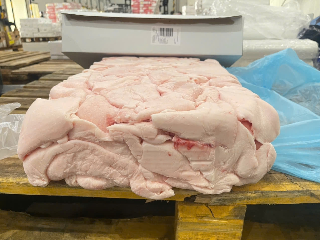 MỠ HEO CẮT NIKPOL - THÙNG 19KG