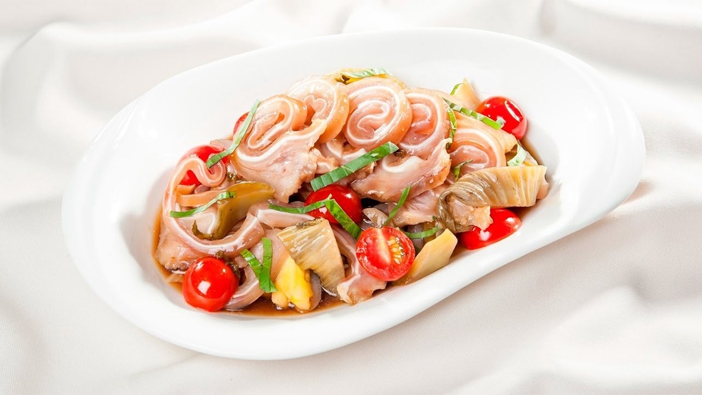 Tai heo có đế Nga APK A ( nhà máy 069) 16kg