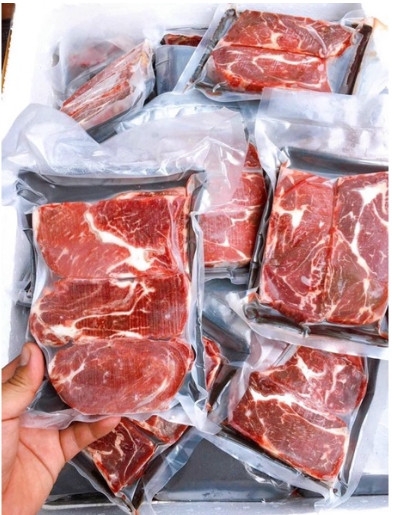 Thăn trâu thái nướng khay 1kg ( thùng 10 khay)