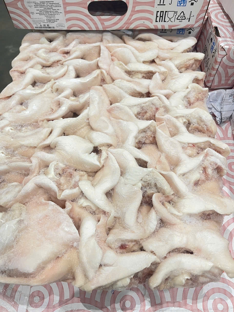 TAI HEO NGA ZNAMESKY LOẠI A – THÙNG HỒNG 10KG