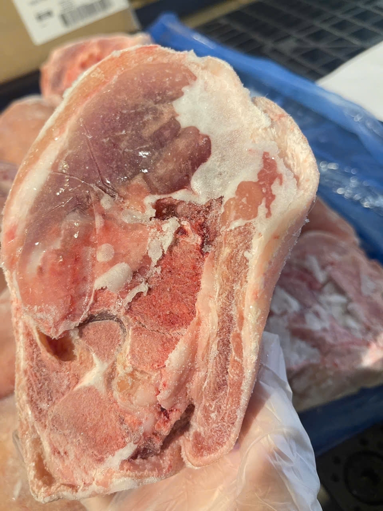 KHOANH GIÒ HEO OLYMEL CANADA – KHOANH TO (1.2kg – 1.5kg (mã cân)