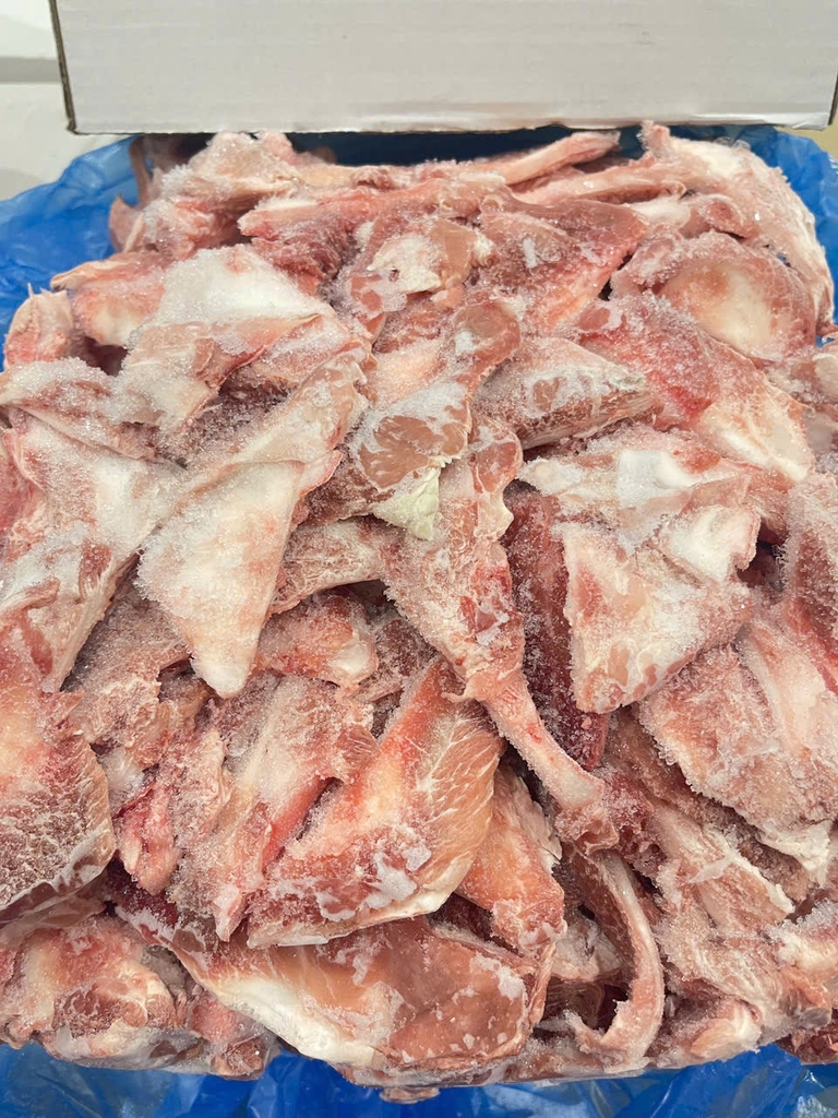 SỤN VẦNG TRĂNG HEO BALAN - THÙNG 10KG