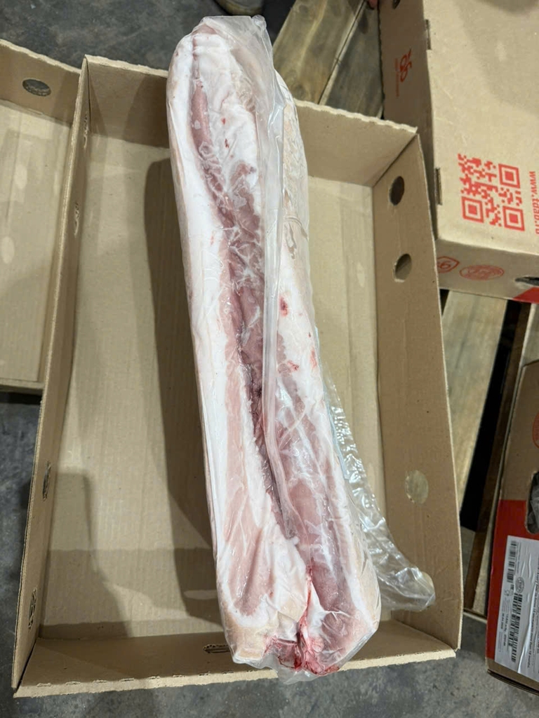 BA CHỈ HEO CÓ DA CÓ XƯƠNG M3 NGA