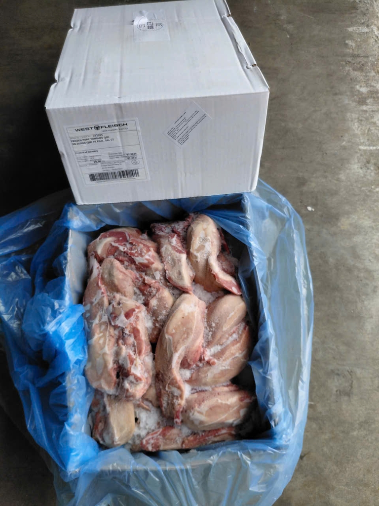 LƯỠI HEO KHÔNG CUỐNG WESTFLEISCH THÙNG 10KG