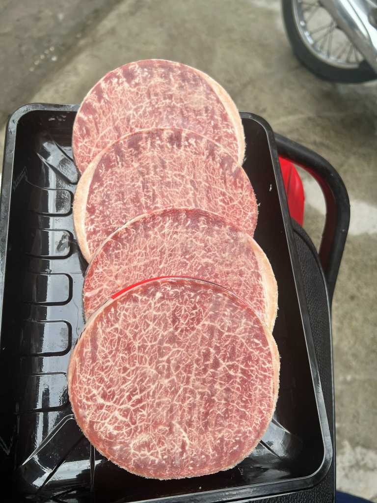 Thăn Mông Bò Tuyết Aukobe - Thịt Mềm, Vân Mỡ Đẹp