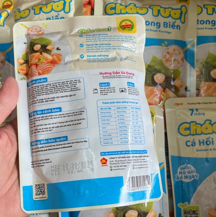 Cháo tươi Cây Thị cá hồi rong biển (240gr)