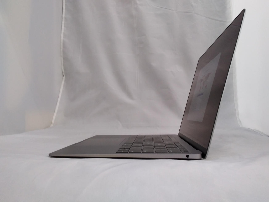 MacBook Air 2019 (MVFJ2JA/A)