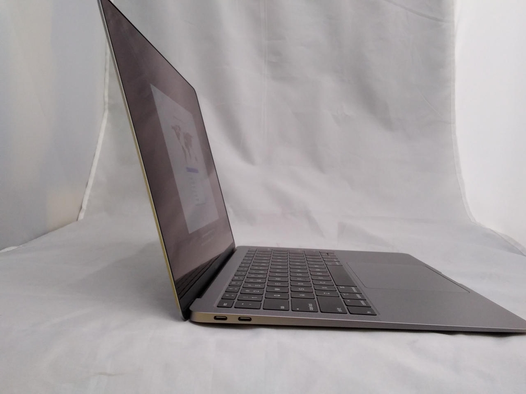MacBook Air 2019 (MVFJ2JA/A)