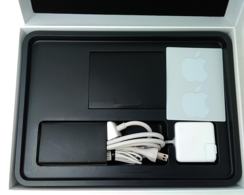 MacBook Air 2017 (FVFTTBUUJ1WL)