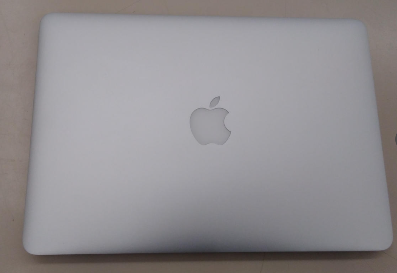 MacBook Air 2017 (FVFY97C7J1WK)