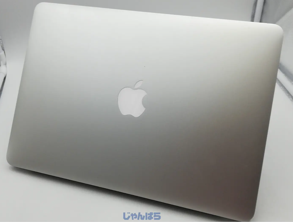 Apple MacBook Air 2016モデル）