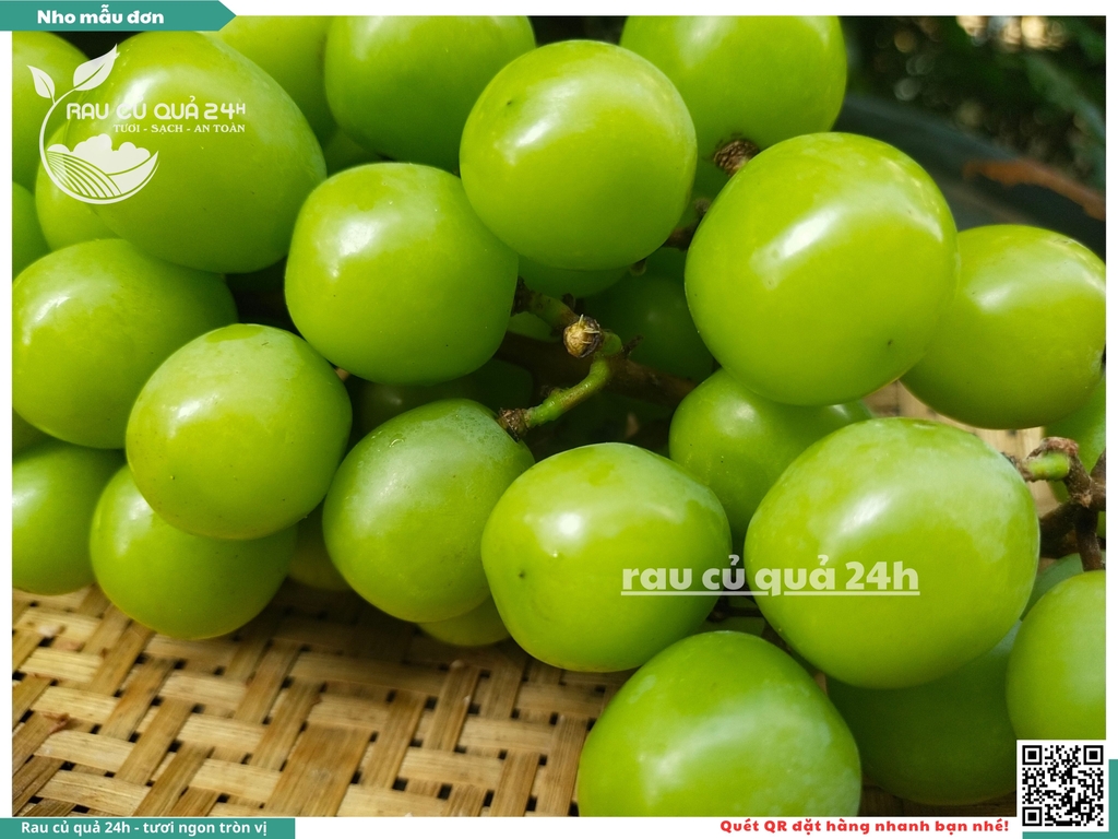 Nho mẫu đơn 300g