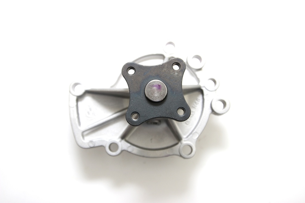 GWN48A Bơm Nước Nissan BLUEBIRD U13 2.0 91-97 PRIMERA 2.0 90-02 GMB - Japan