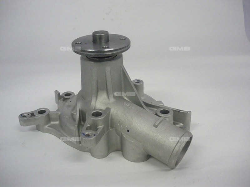GWM23A Bơm Nước Mitsubishi JOLIE VN 2.0 98-07 L300 VN 2.0 94-03 PAJERO VN 2.4 91-02 TRITON 2.0 93-01 Hyundai STAREX 2.4 97-01 GMB - Japan