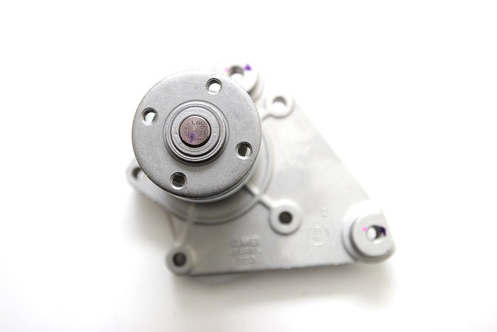 GWS03A Bơm Nước Suzuki SUPER CARRY VN 1.0 97- WAGON R VN 1.0 01-07 GMB - Japan