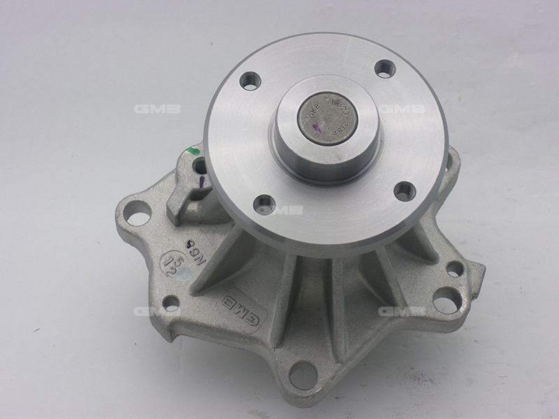 GWN68A Bơm Nước Nissan SAFARI 2.8 Máy Dầu 97-03 GMB - Japan