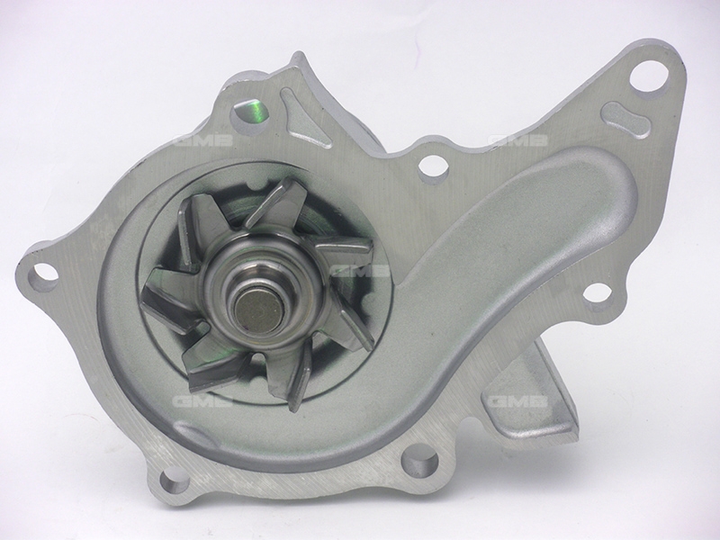 GWT83A Bơm Nước Toyota COROLLA 1.6 VN 97-01 CORONA 1.6 91-96 GMB - Japan