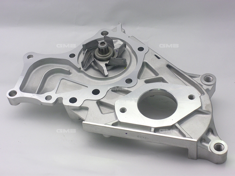 GWT94A Bơm Nước Toyota CAMRY CORONA COROLLA 1.8 2.0 2.2 82-91 GMB - Japan