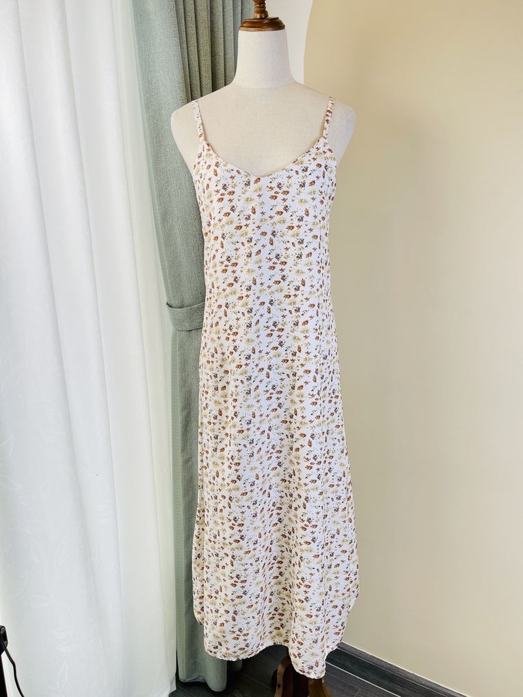 Bỏ túi những mẫu váy xòe hoa nhí khiến bạn thay đổi phong cách  MARC