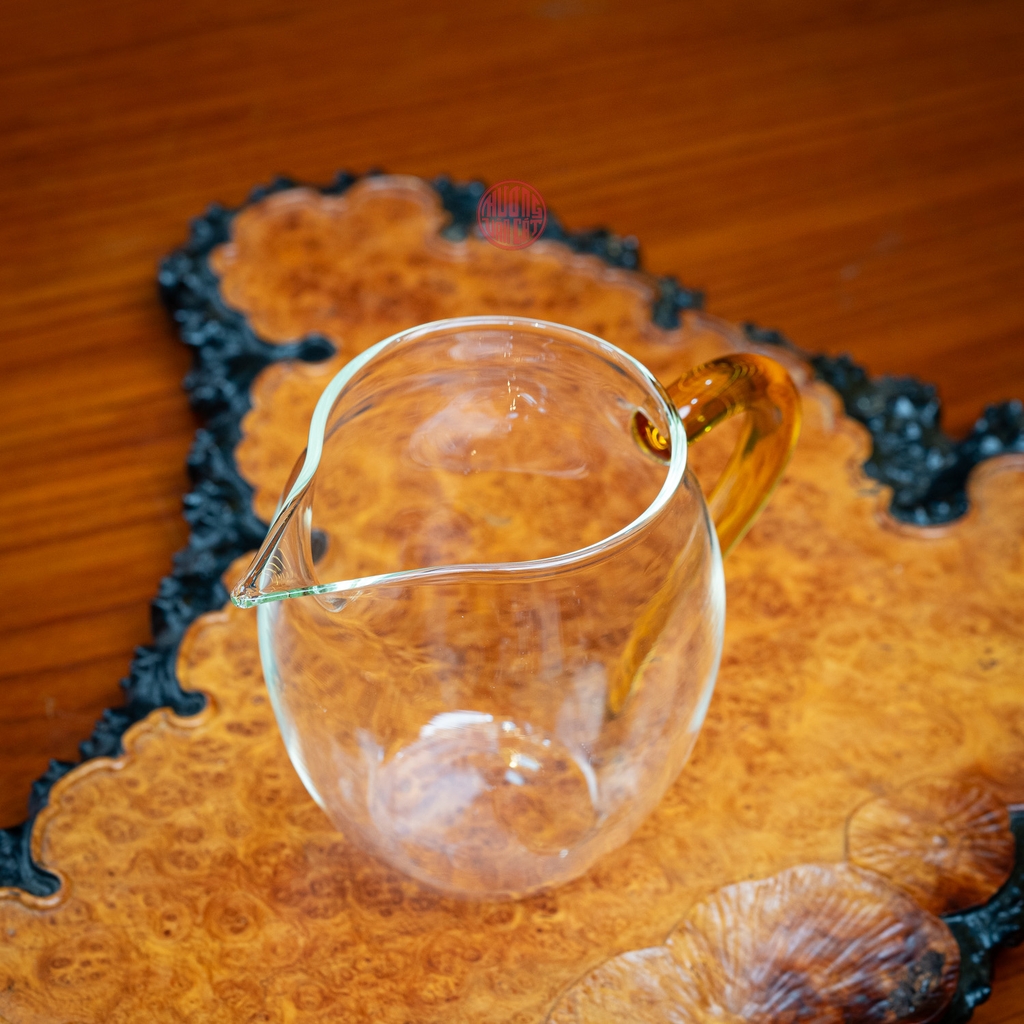 TỐNG THỦY TINH TRÒN QUAI VÀNG 360ML