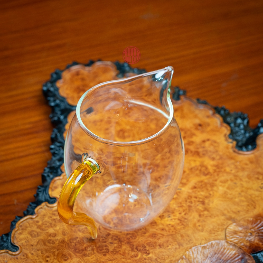 TỐNG THỦY TINH TRÒN QUAI VÀNG 360ML