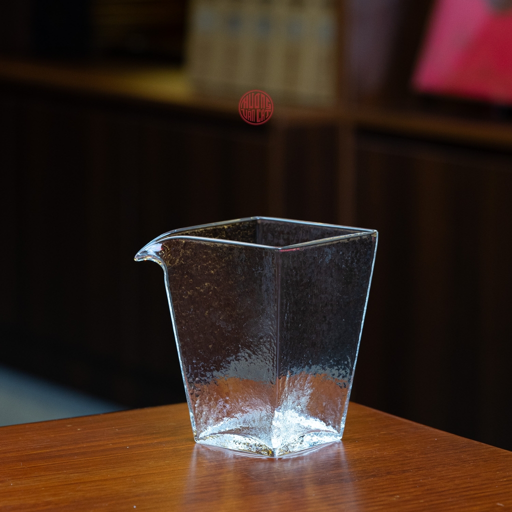 TỐNG THỦY TINH MỜ VUÔNG 220ML