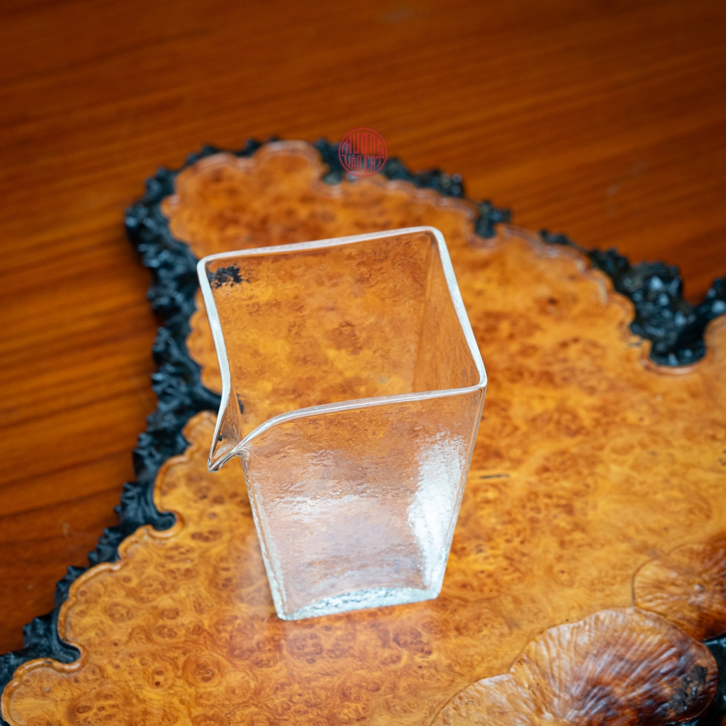 TỐNG THỦY TINH MỜ VUÔNG 220ML