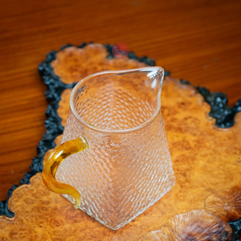 TỐNG THỦY TINH MỜ VUÔNG QUAI VÀNG 360ML