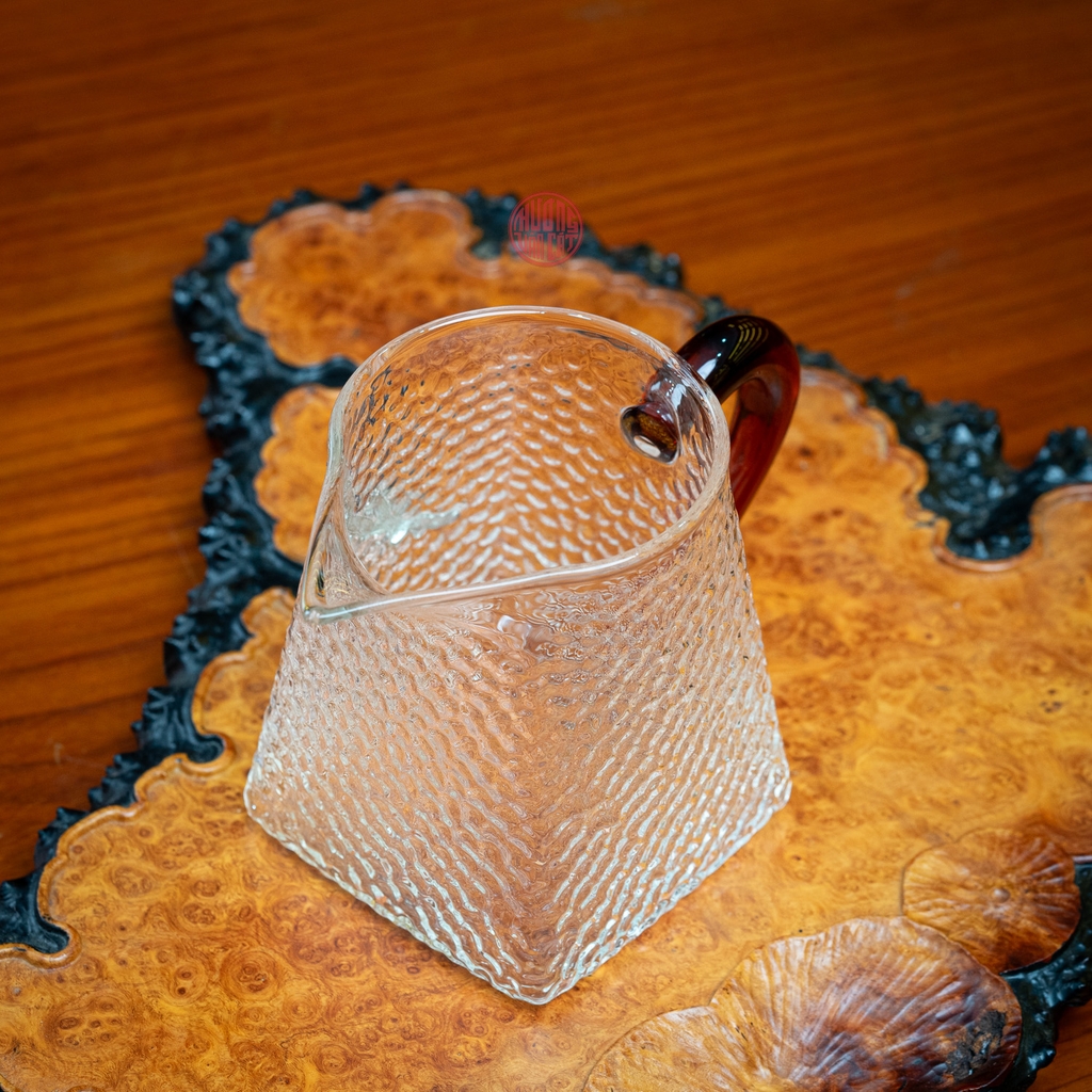 TỐNG THỦY TINH MỜ VUÔNG NỔI HOA 360ML