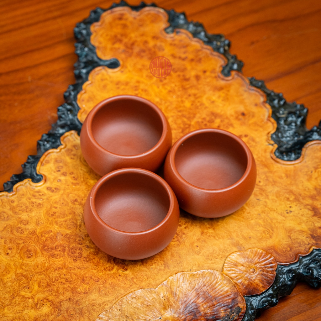 CHÉN TRÀ TỬ SA ĐẠI HỒNG BÀO CAO CẤP 50ML