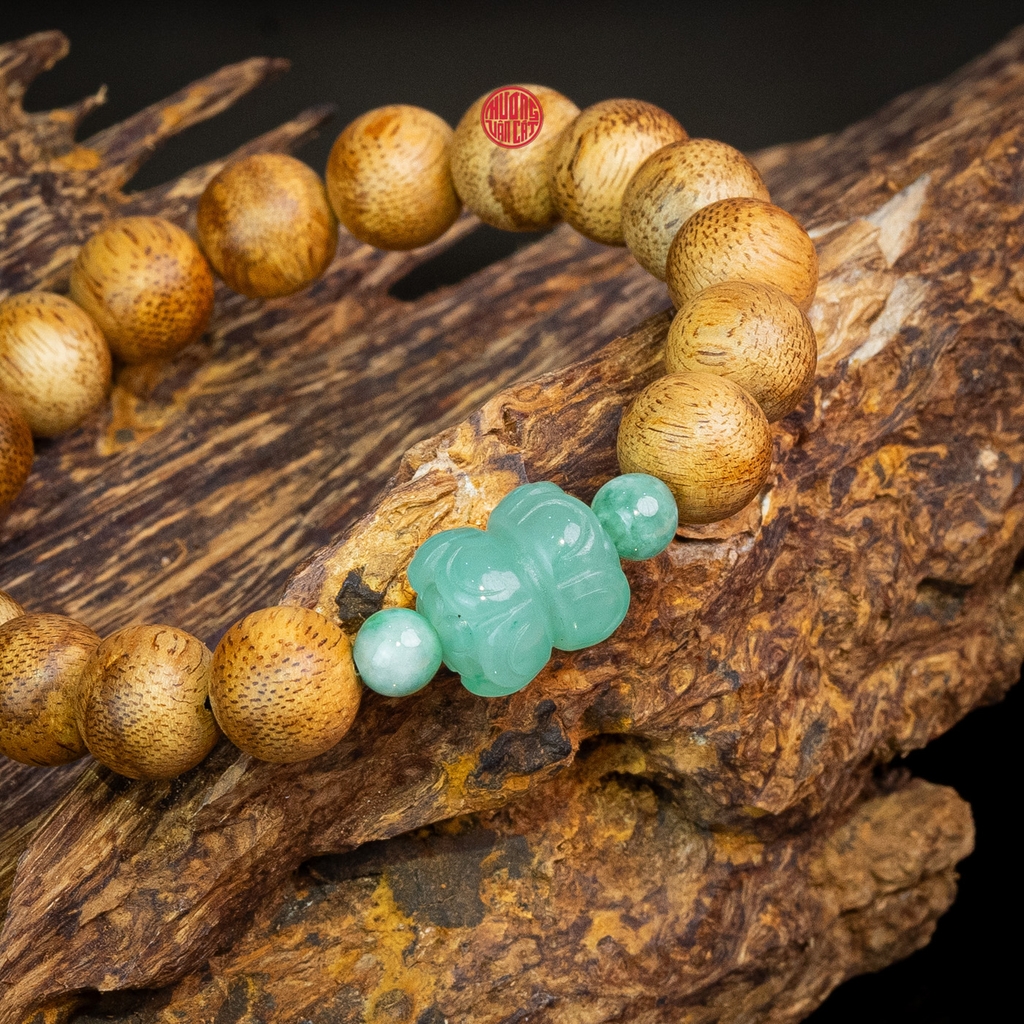 Vòng trầm hương banh già tròn 10 li mix ngọc đài sen