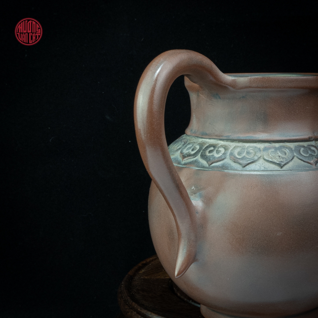 Chén Tống Nê Hưng Vòi Dài