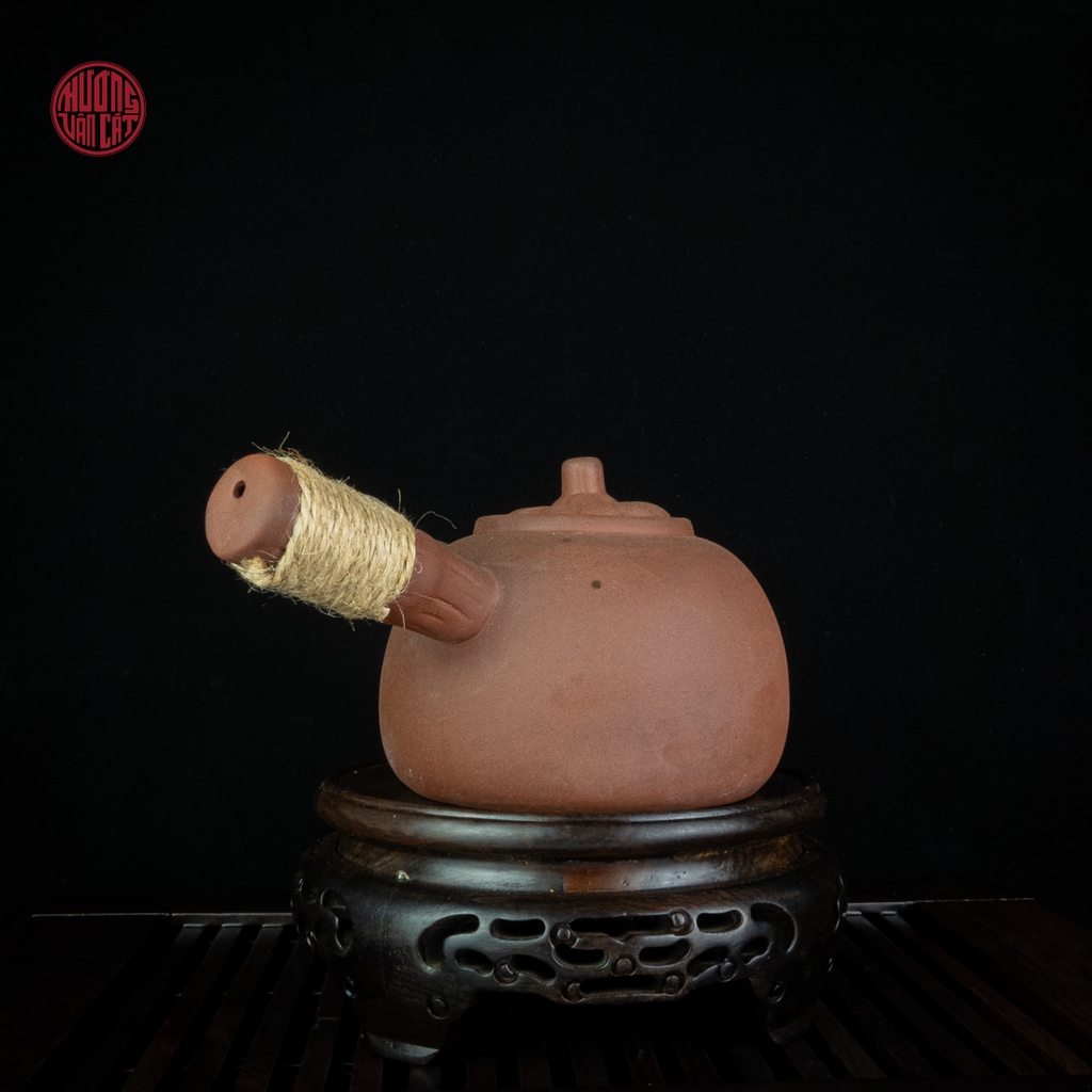 Ấm đun nước tử sa quai ngang