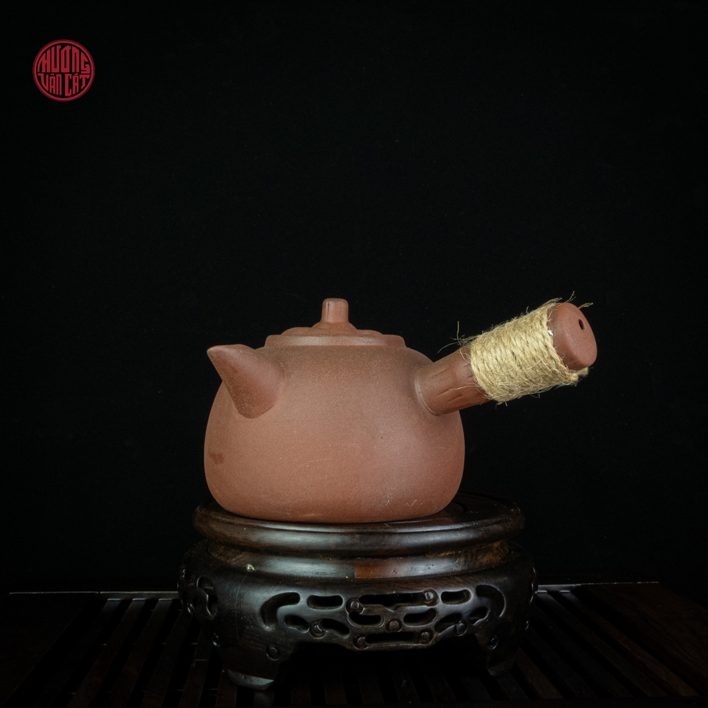 Ấm đun nước tử sa quai ngang